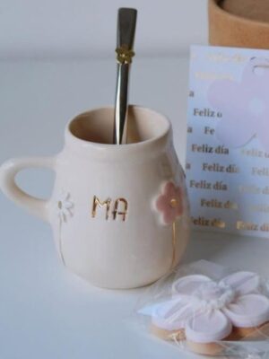 Mate flower con detalle en oro